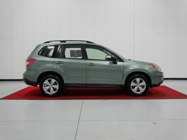 2016 subaru forester 2.5i