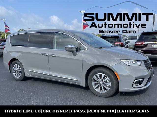 2022 chrysler pacifica hybrid limited