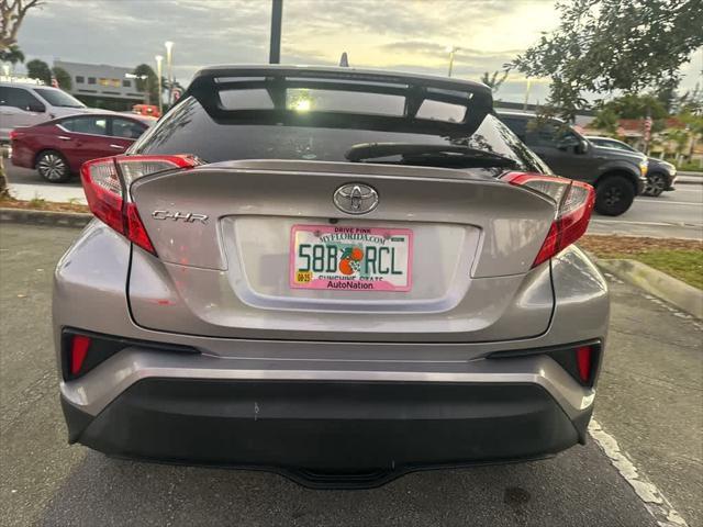 2019 toyota c-hr le