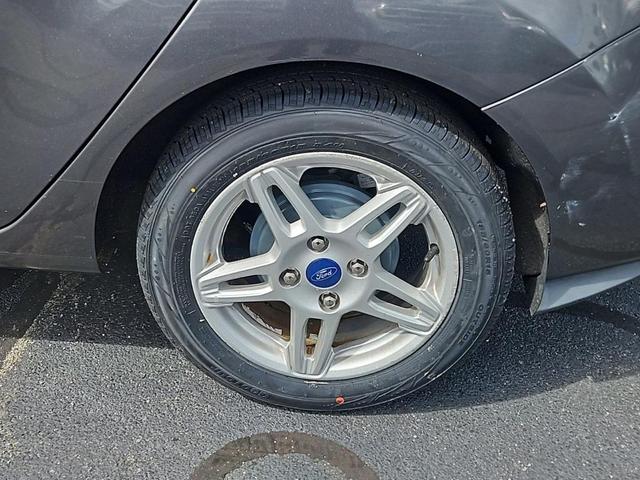 2017 ford fiesta se