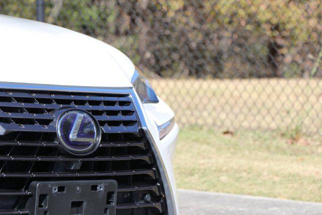 2019 lexus nx 300h base