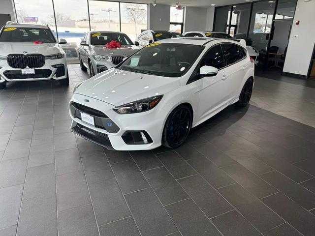 2017 ford focus rs base