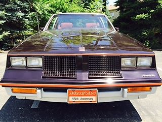 1983 oldsmobile hurst/442 307h.o. 15 anniversary
