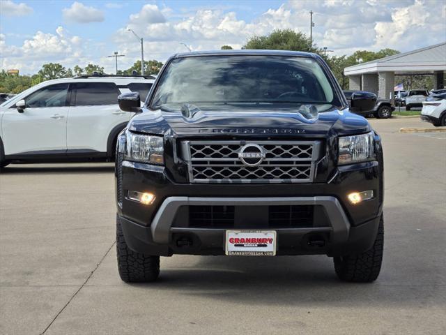 2022 nissan frontier sv