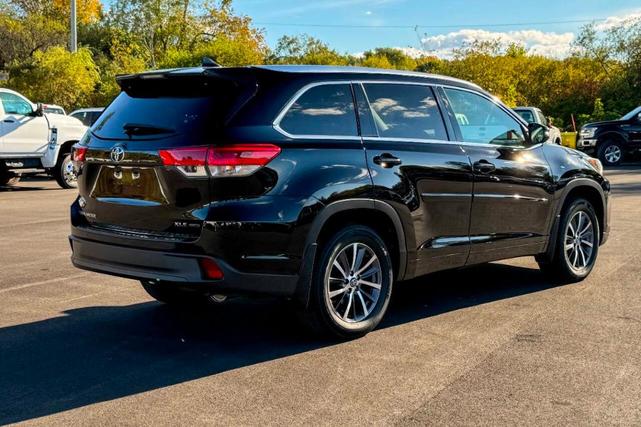 2017 toyota highlander xle