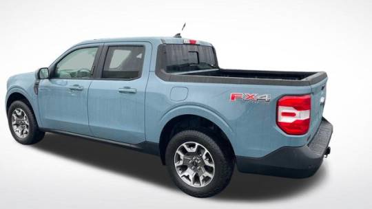 2022 ford maverick lariat
