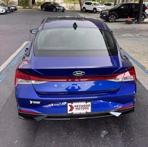 2022 hyundai elantra sel