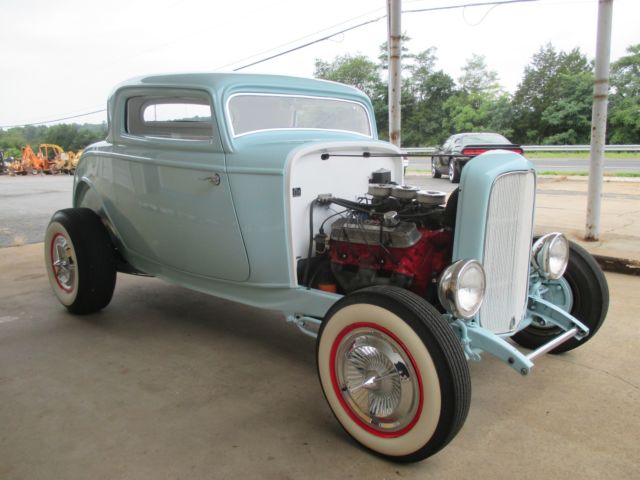1932 ford 3 window coupe old school build from 60's pontiac 389 3 deuces 4 speed
