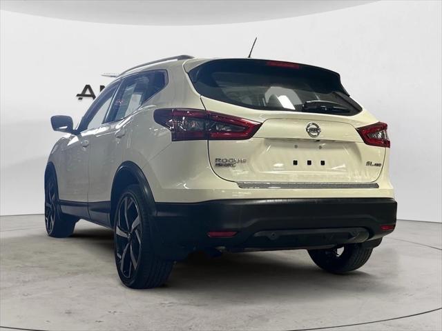 2022 nissan rogue sport sl
