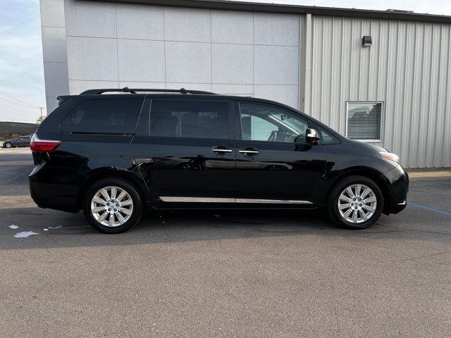 2015 toyota sienna limited