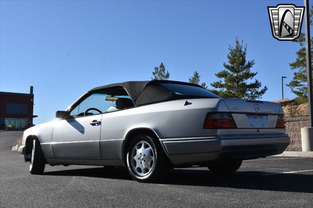 1995 mercedes-benz e-class 320e