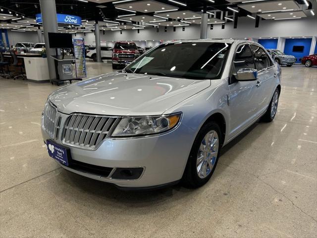 2012 lincoln mkz base
