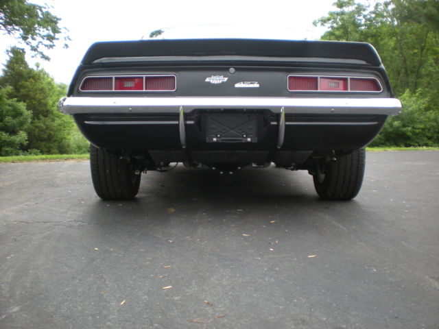 1969 chevrolet camaro with 69 corvette 427