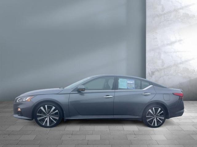 2019 nissan altima 2.5 platinum