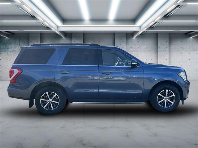 2019 ford expedition xlt