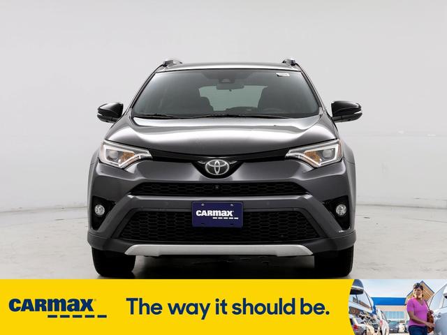 2016 toyota rav4 se