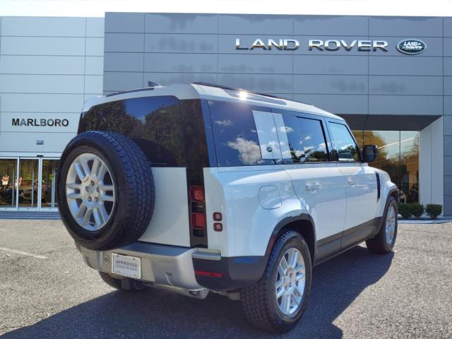 2024 land rover defender 110 p300