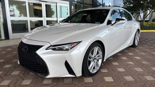 2021 Lexus IS
