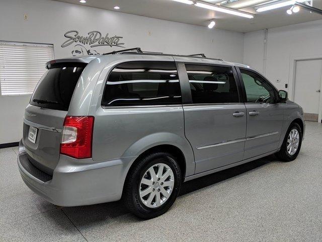 used 2016 chrysler town & country touring sioux falls, sd 57108 for sale in sioux falls, south dakota