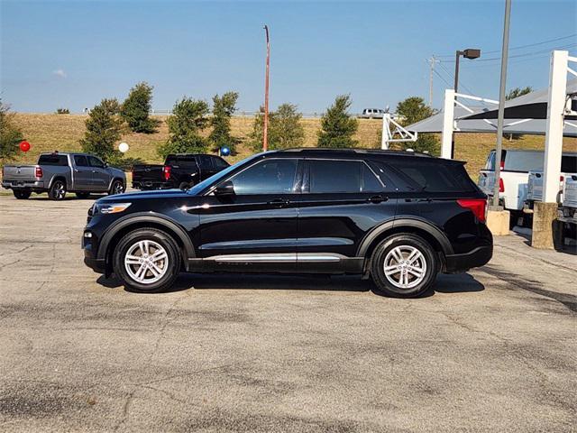 2021 ford explorer xlt