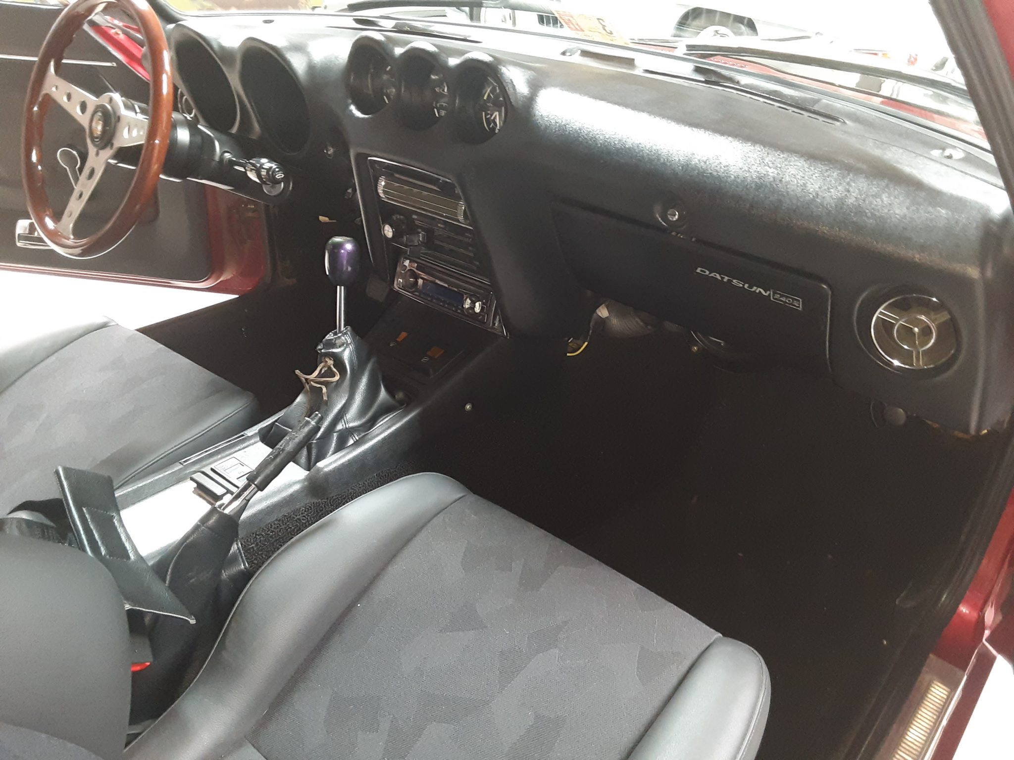 1972 datsun 240z