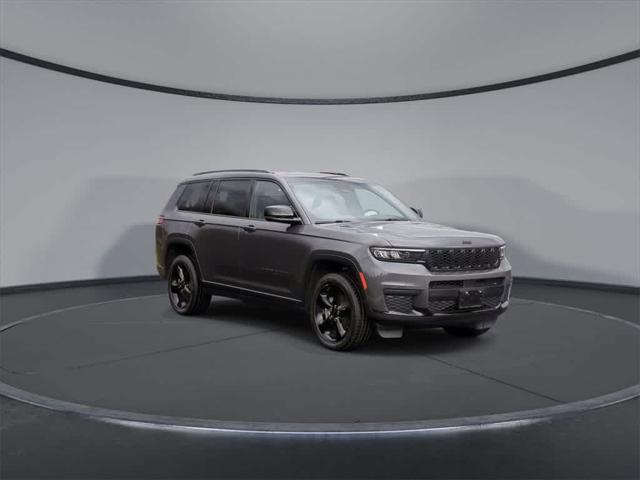 2022 jeep grand cherokee l altitude
