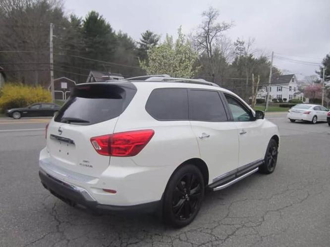 2017 nissan pathfinder platinum sport utility 4d in middleton, massachusetts