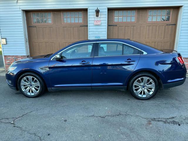 2011 ford taurus limited