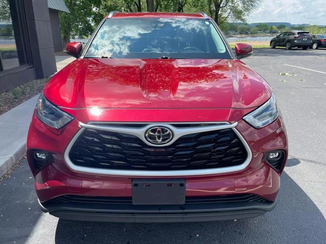 2021 toyota highlander xle