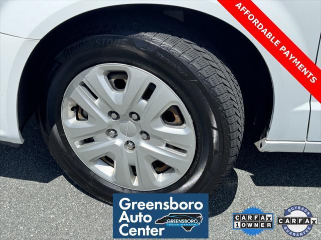 2017 dodge grand caravan se