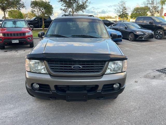 2003 ford explorer xlt