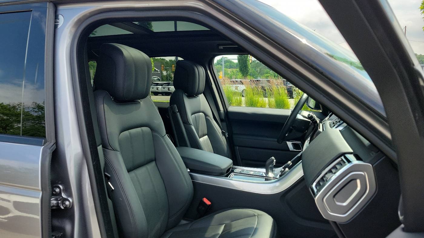 2020 land rover range rover sport hse
