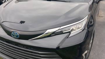 2022 toyota sienna le 8-passenger