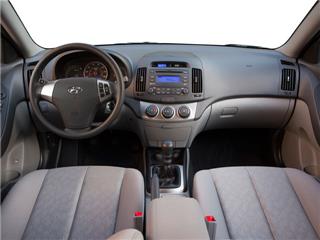 2010 Hyundai Elantra gls