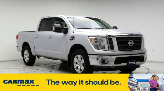 2017 Nissan Titan