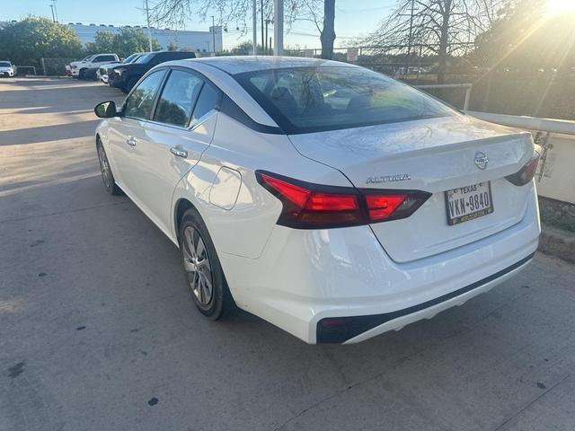 2022 nissan altima 2.5 s