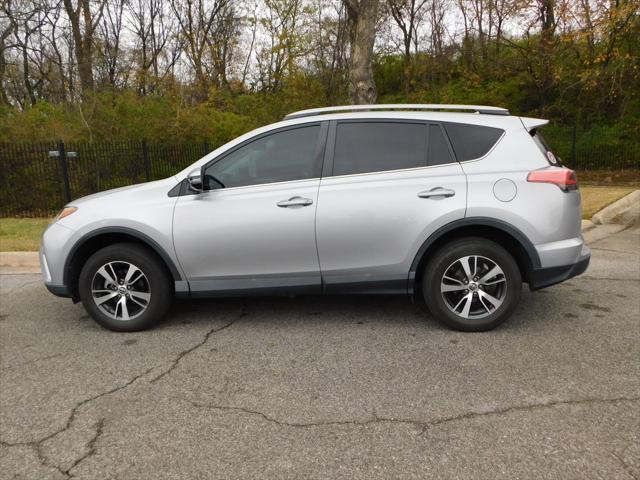2018 toyota rav4 xle