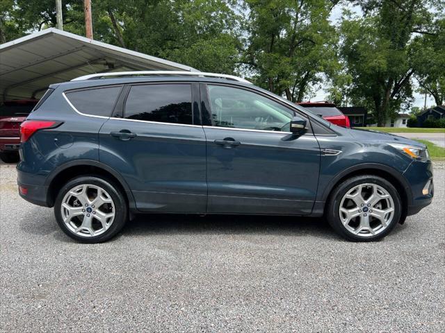 2019 ford escape titanium