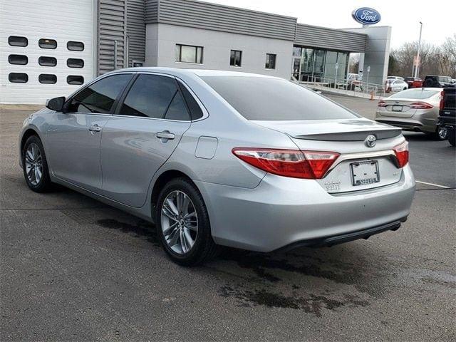 2015 toyota camry se in kalamazoo, michigan