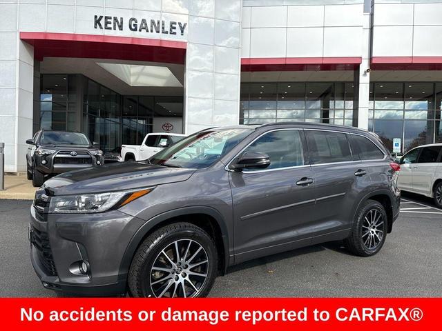 2018 toyota highlander se