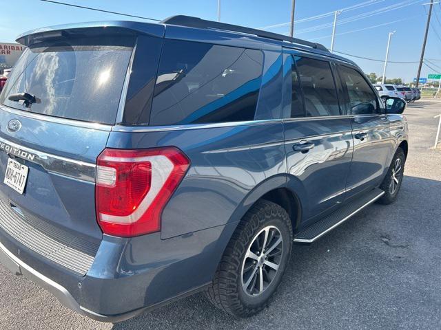 2019 ford expedition xlt
