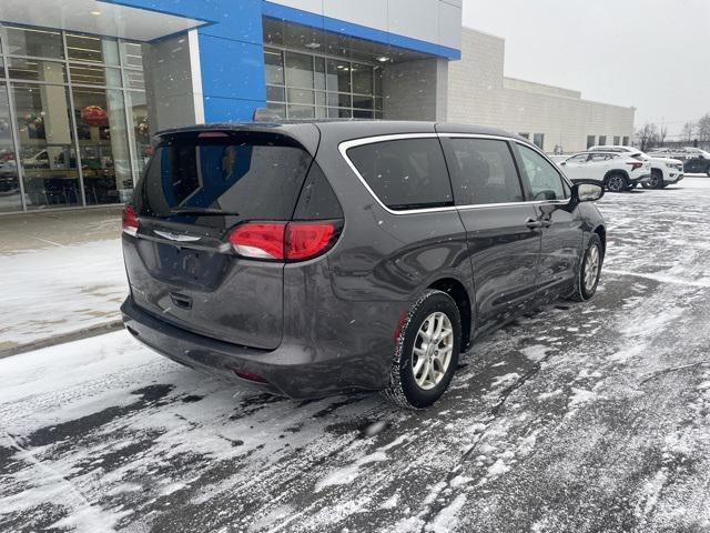 2017 chrysler pacifica lx