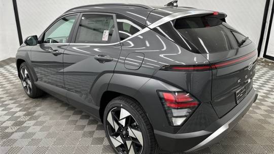 new 2024 hyundai kona limited fwd