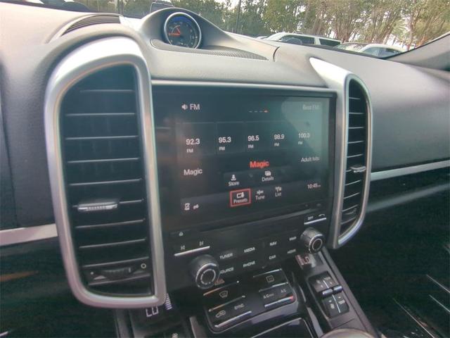 2017 porsche cayenne