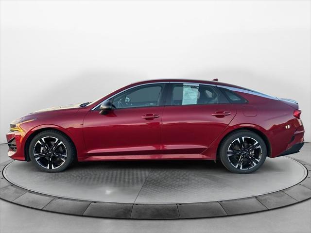 2022 kia k5 gt-line