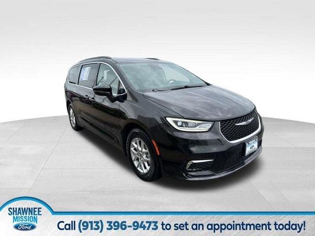 2022 chrysler pacifica touring l in overland park, kansas