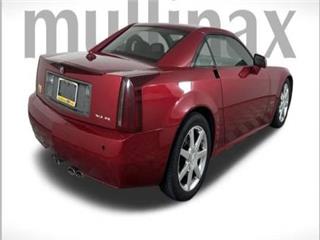 2004 Cadillac XLR base