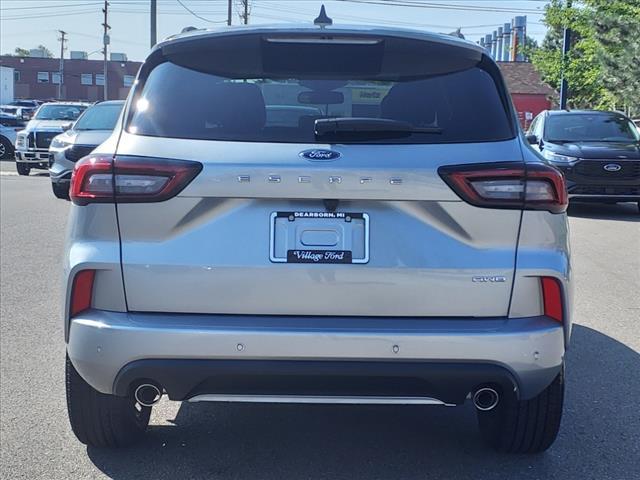 2023 ford escape st-line elite