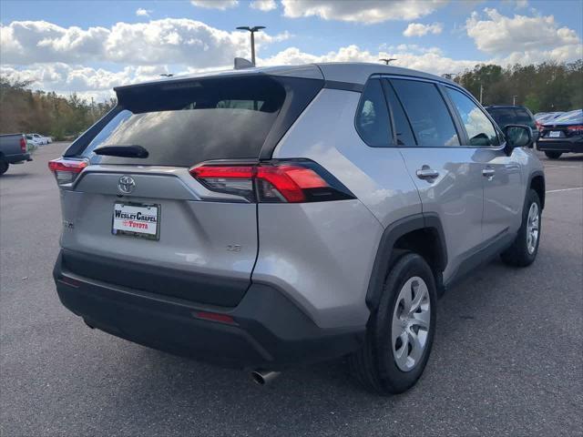 2023 toyota rav4 le