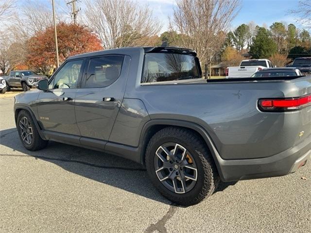 2022 rivian r1t adventure package